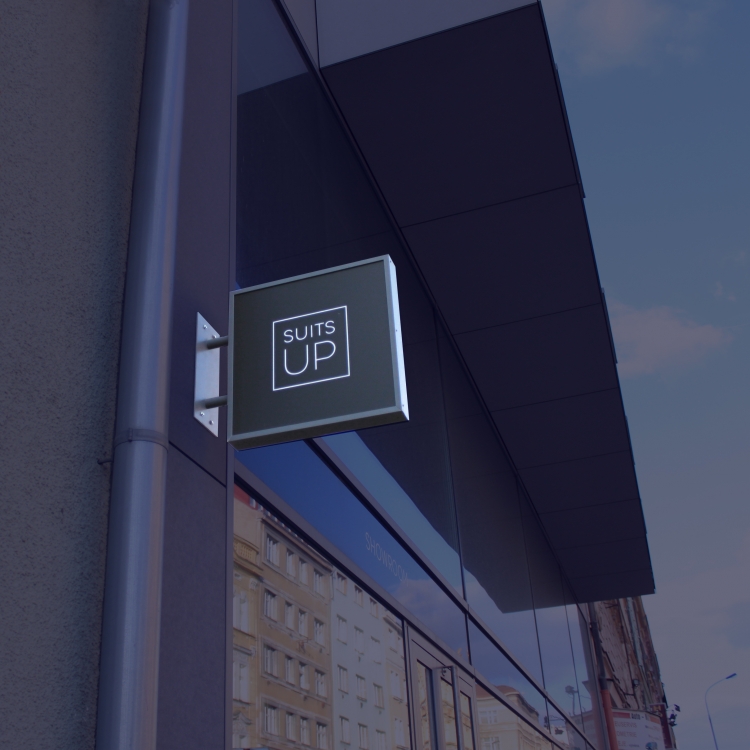 SVĚTELNÁ VÝSTRČ // PLEXI S<br />POLEPEM // LED PODSVÍCENÍ 